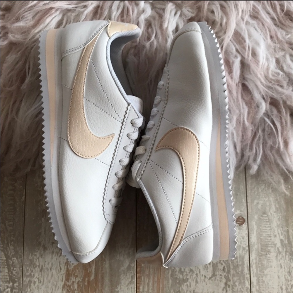NWT Nike Cortez Leather - Picture 5 of 8